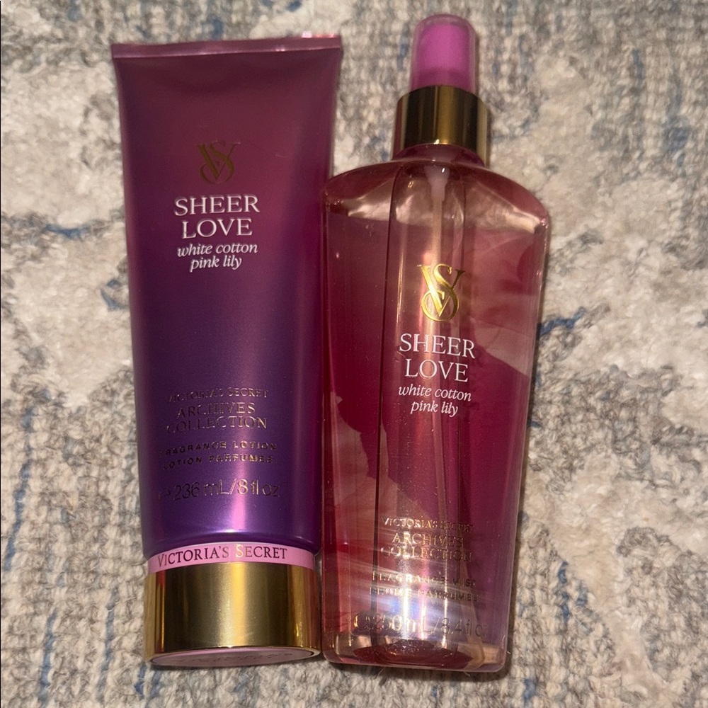 Victoria's Secret Sheer Love Body Lotion & Fragrance Mist - Pink/Purple